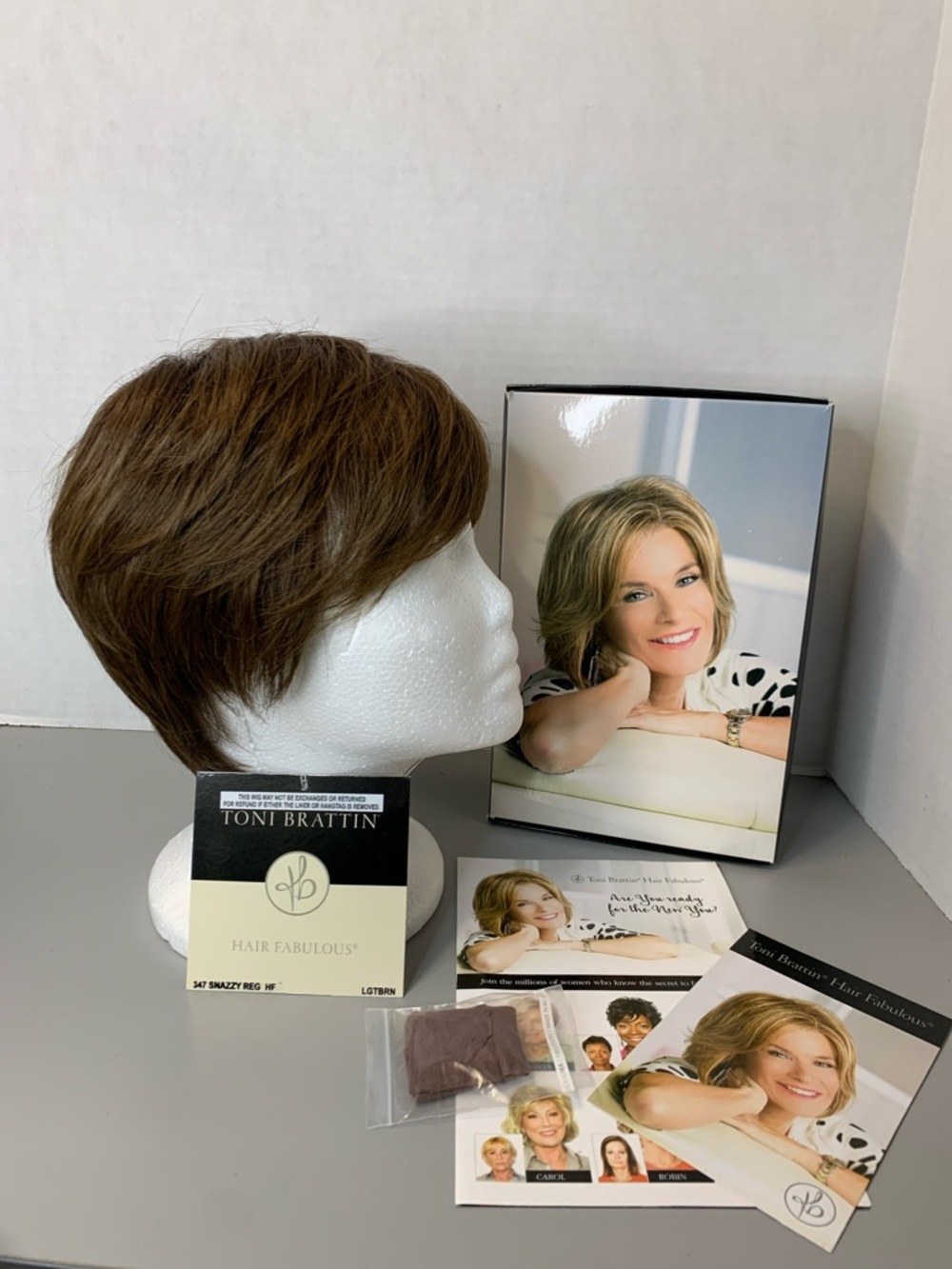 Toni Brattin Short Light Brown Classic Styled Finish all w/tags